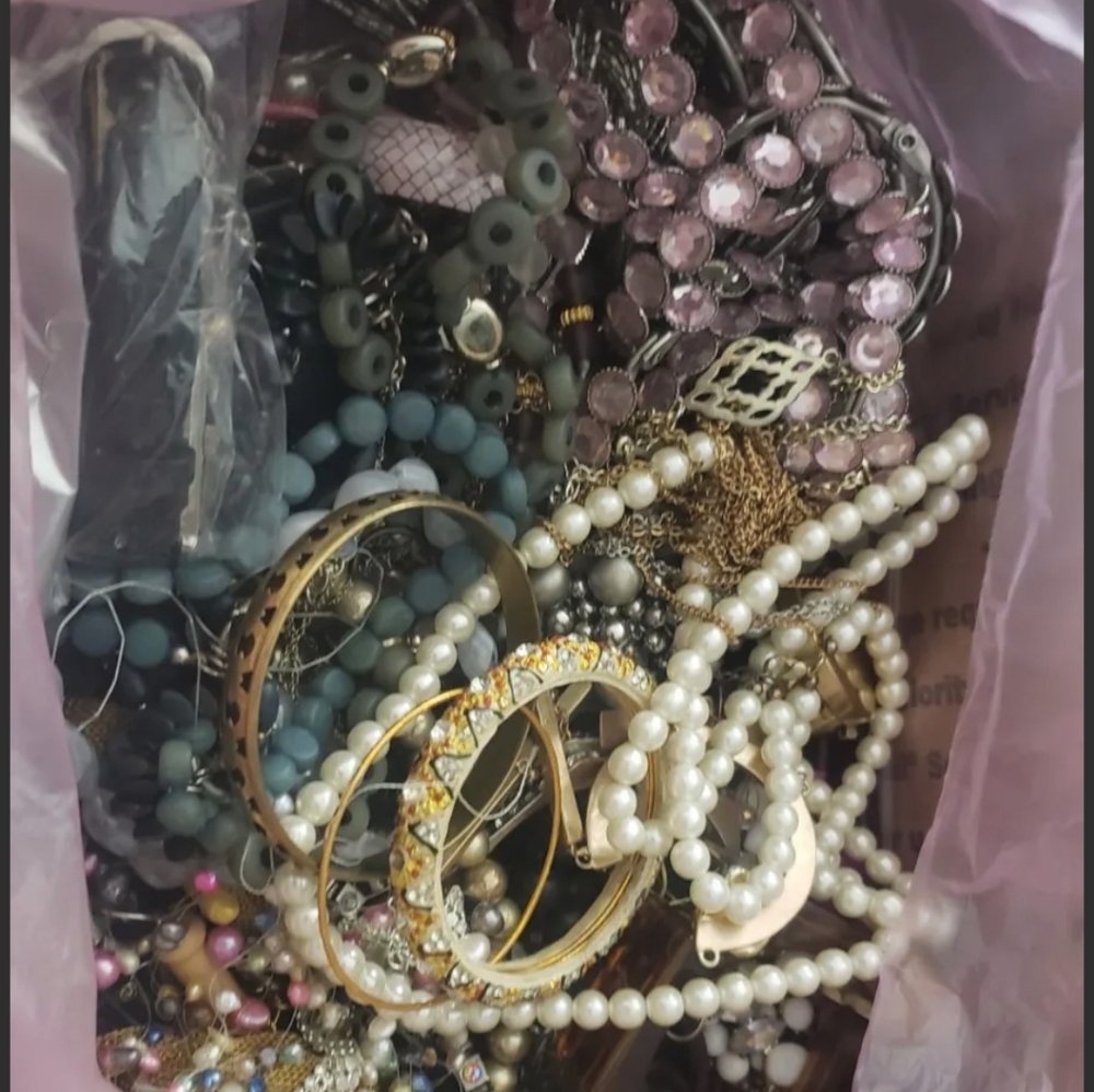 10Lb Vintage to Modern Junk Jewelry lot for crafts, Repurpose, harvest